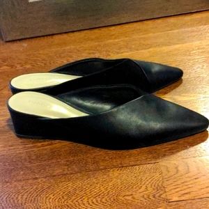 Heeled mules/sliders